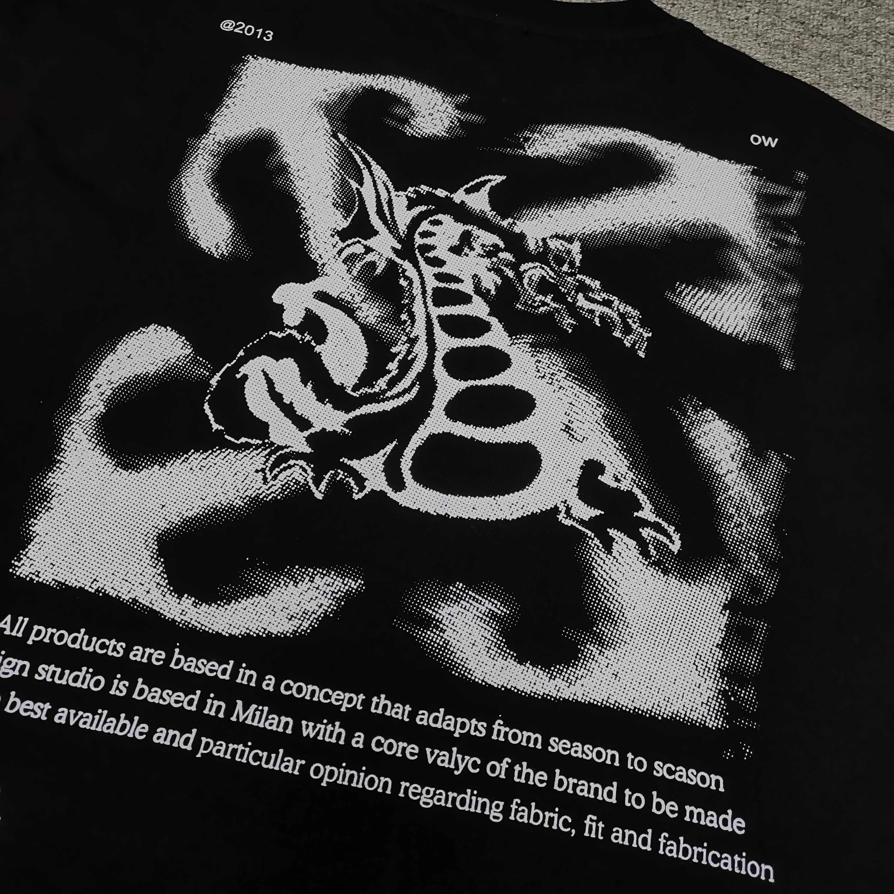 off white new graffiti dragon loose version short-sleeved T-shirt Size: S M L XL Color: Black White P240